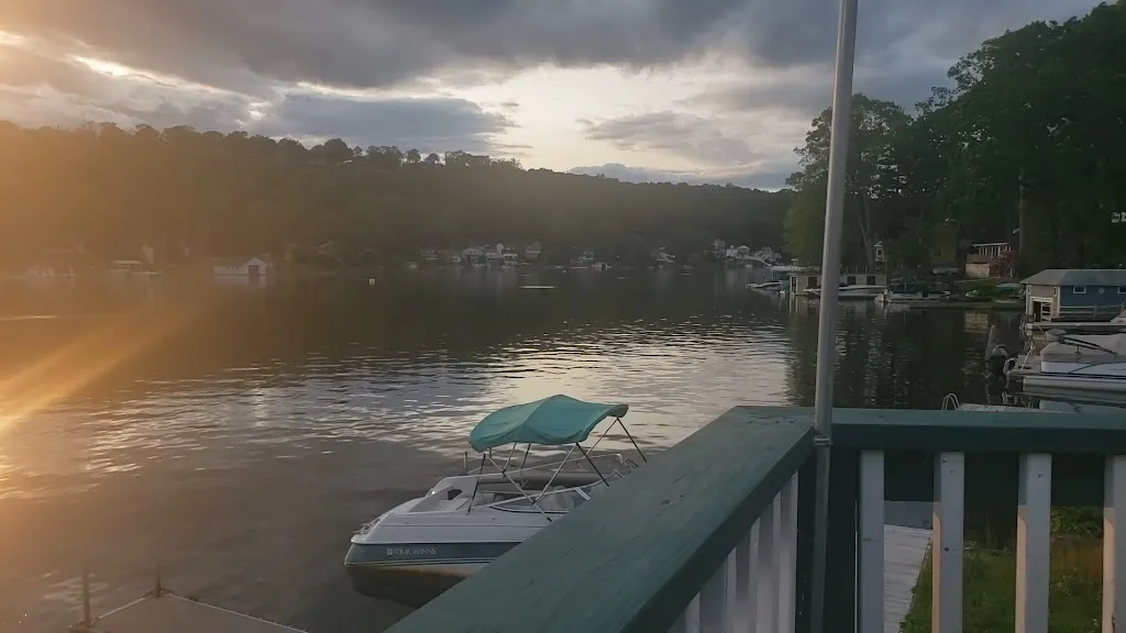 Rachel Posavetz_Patrick's Pub_Hopatcong, NJ_review