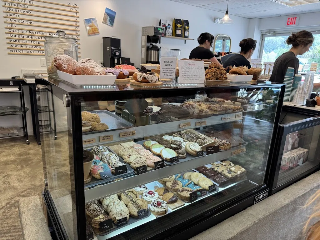 All Roads Baked Goods and Coffee_694 NJ-15 South, Lake_slider_imagen_3