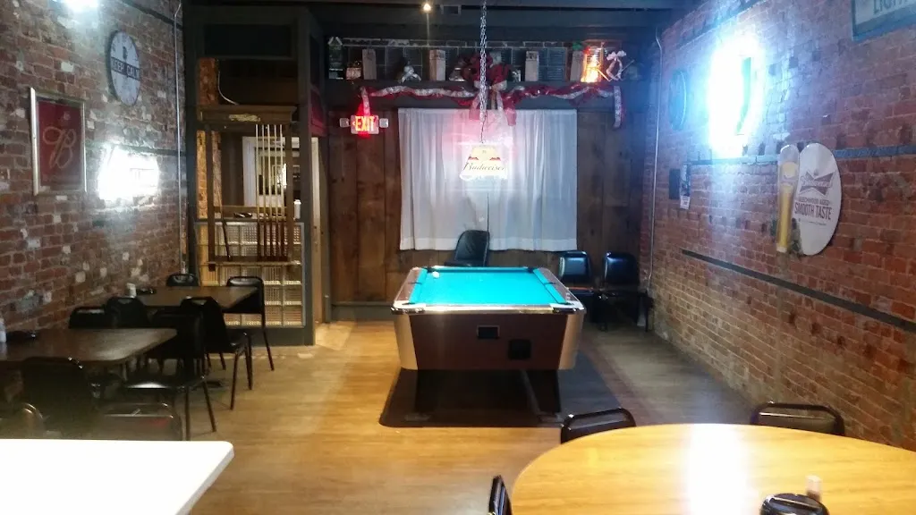 Turf Bar_Milford, IN_slider_image_2