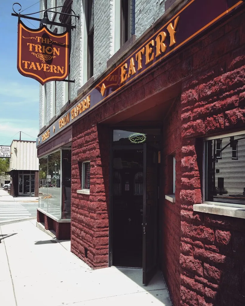 Trion Tavern_New Haven, IN_slider_image_1