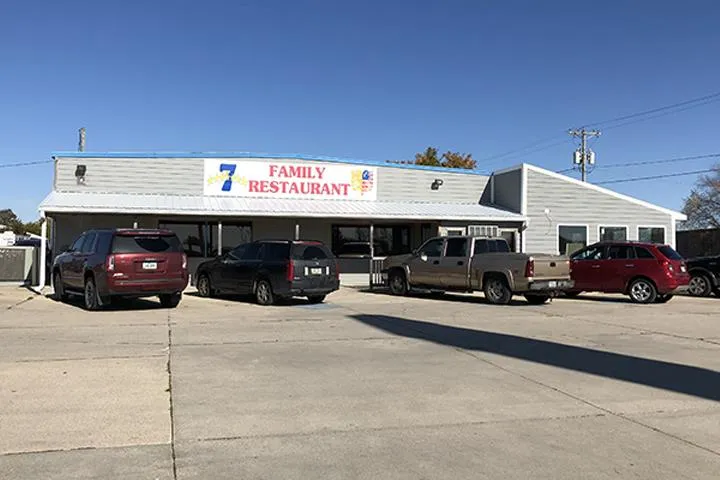 7 Stars Family Restaurant - Clear Lake restaurant à Clear Lake, IA