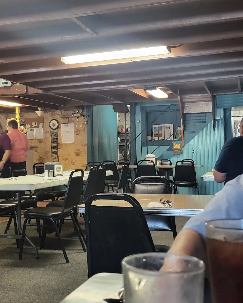 Gwen's Restaurant_Lisbon, IA_slider_immagine_3