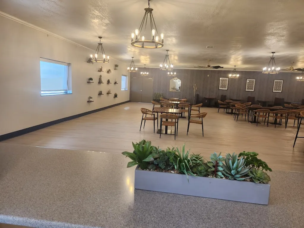 I-80 Dhaba_Grinnell, IA_slider_image_1