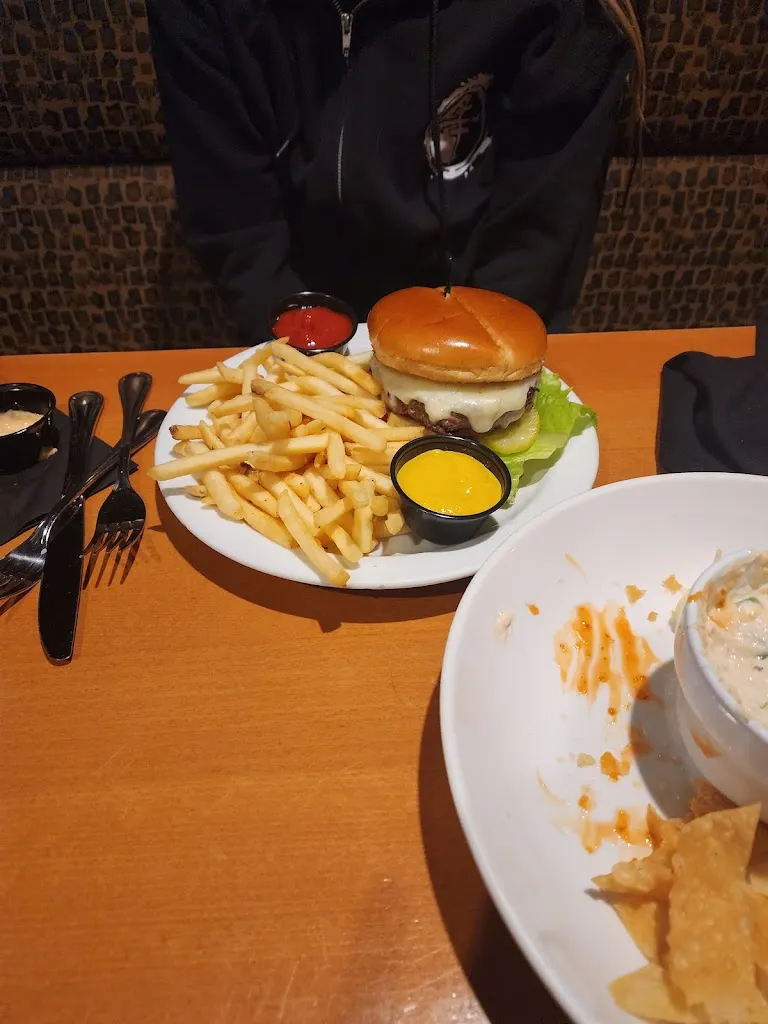Devon Greer_The Urban Grill_Urbandale, IA_reseña