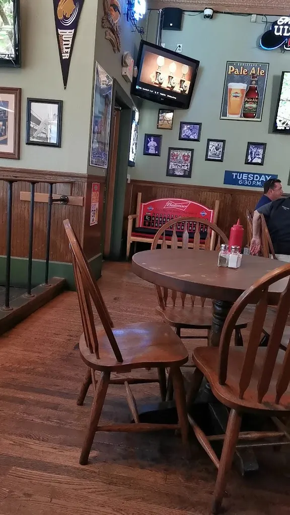 Willie's Sports Bar & Grill_El Dorado, KS_slider_image_2