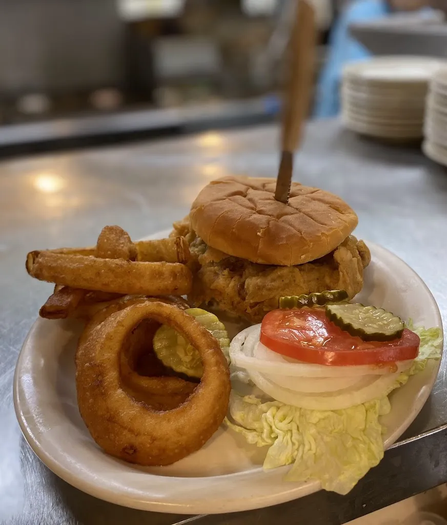 Rick's Restaurant_Pratt, KS_slider_image_2