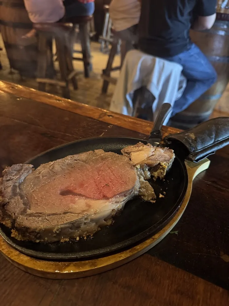 Doug Sievers_Cowboy's Saloon_Circle Pines, MN_review