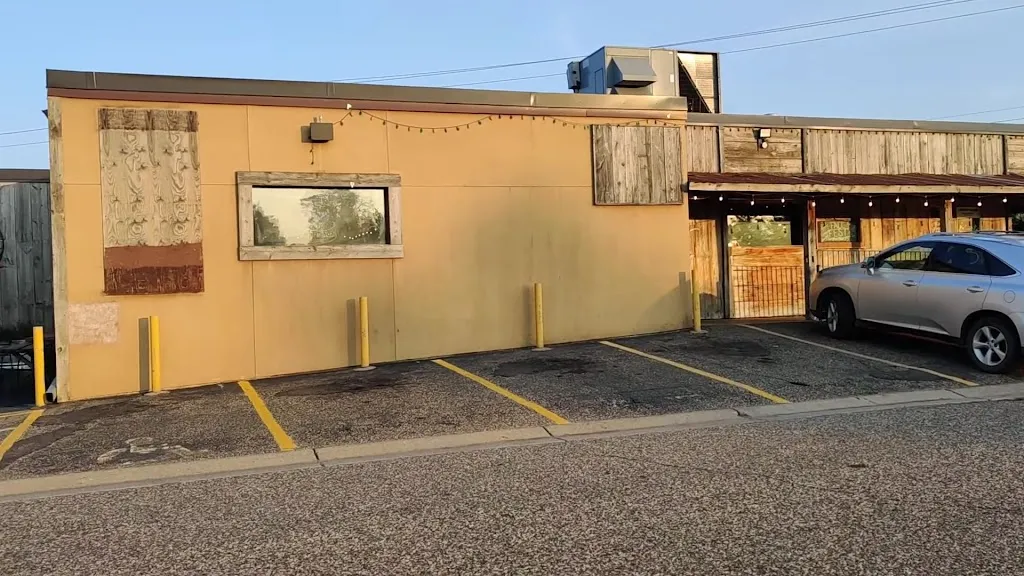 Julie Schwartz_Cowboy's Saloon_Circle Pines, MN_review