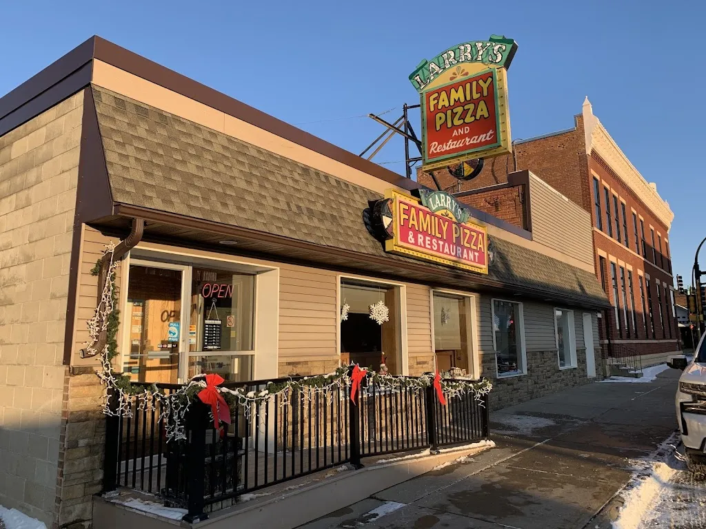 Larry's Family Pizza restaurant à Wadena, MN