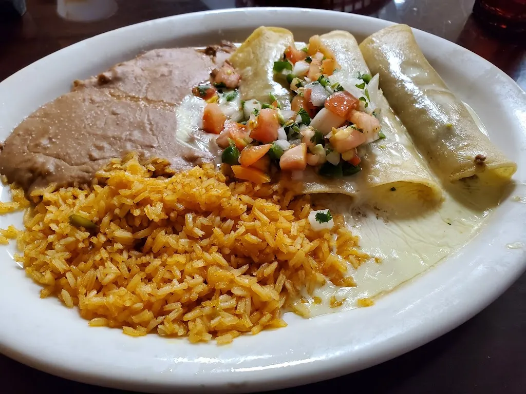 Casadores Mexican Grill_Ellisville, MS_slider_bild_2