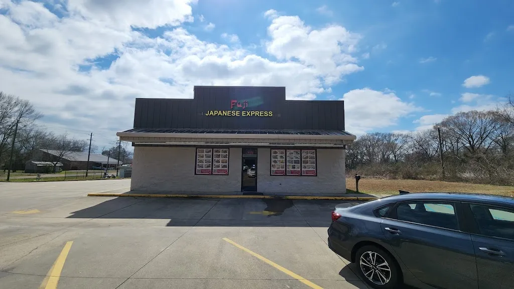 fuji hibachi express restaurant in Ellisville, MS