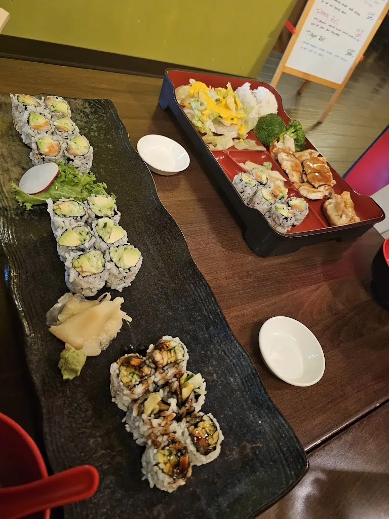 Lauren Berrios_Yoma Yama Sushi_Northvale, NJ_recensione