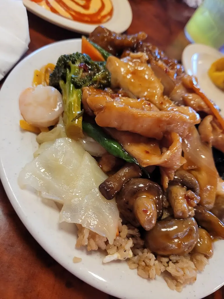 Menu_Great Wall Super Buffet_Philadelphia, MS_image_old_2