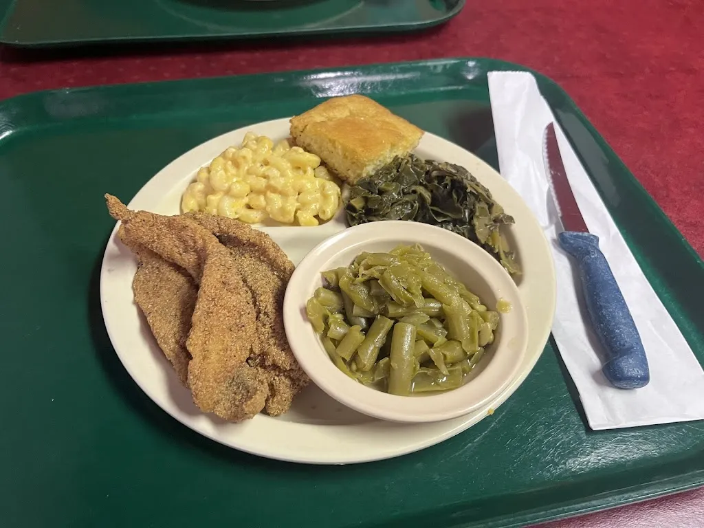 Drew Rowley 973_Thelma's Kitchen_Yazoo City, MS_avis