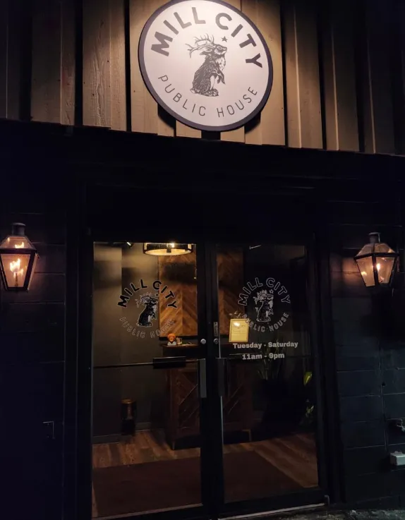Mill City Public House restaurant à Appleton, WI