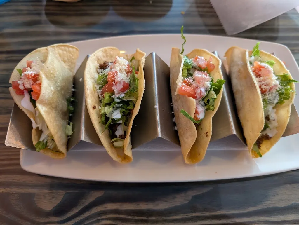 Las Fuentes Mexican Restaurant_St. Louis, MO_slider_image_3