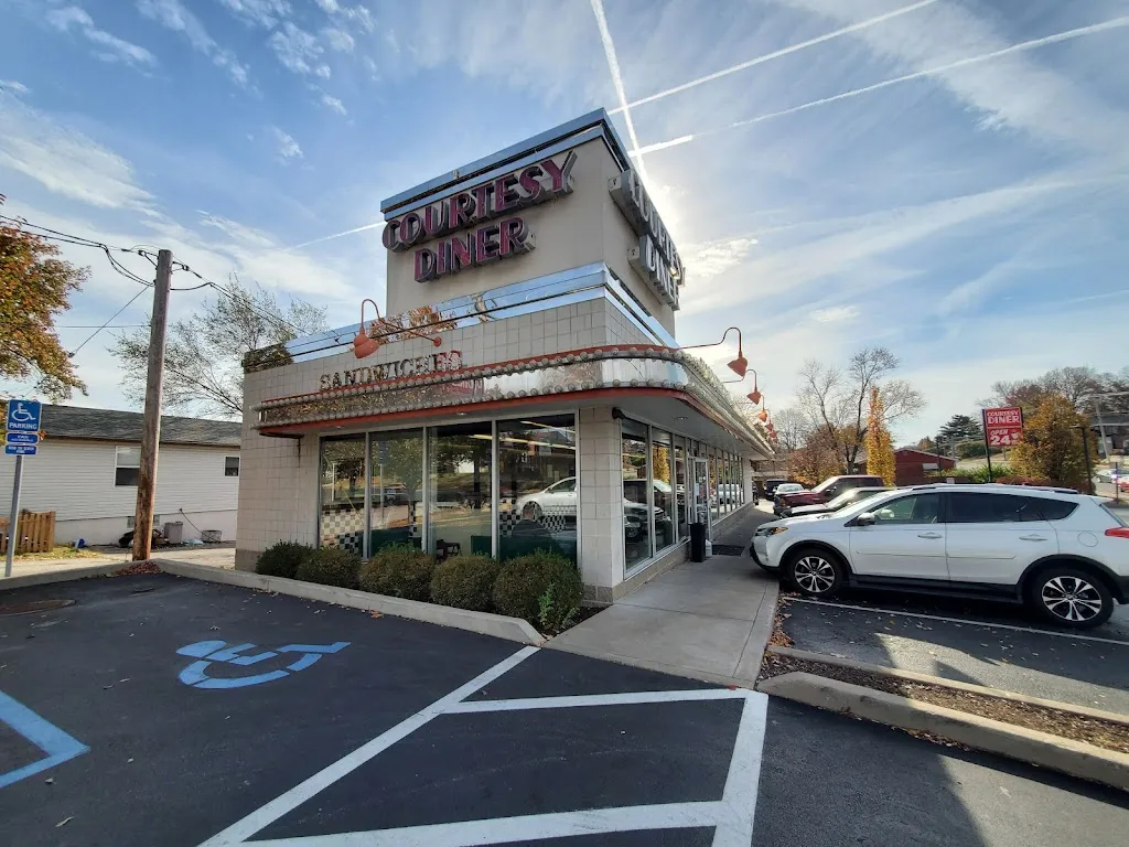 Courtesy Diner restaurant in St. Louis, MO