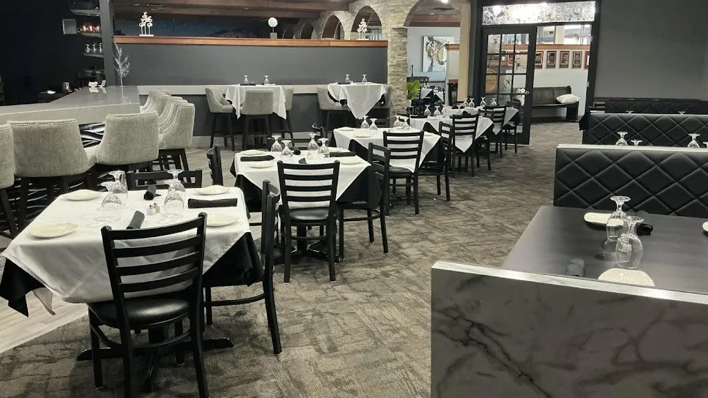 Roberto's Trattoria restaurant in Sappington, MO
