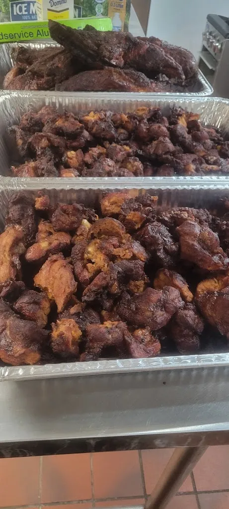 St. Louis Best Barbecue & Smokehouse_Berkeley, MO_slider_image_3
