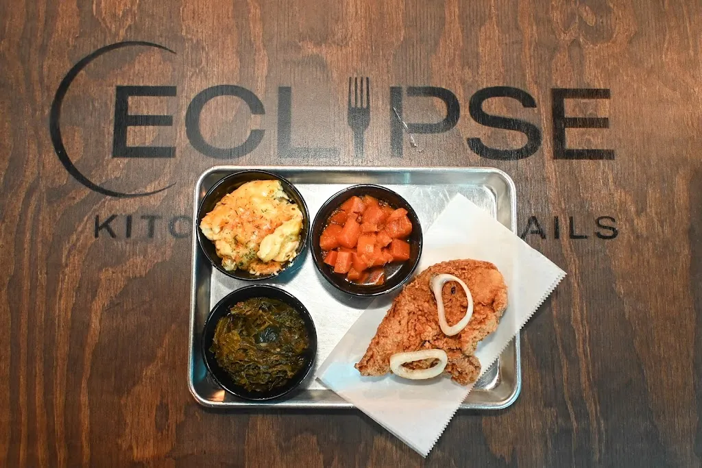 Eclipse Kitchen & Cocktails_St. Louis, MO_slider_image_2