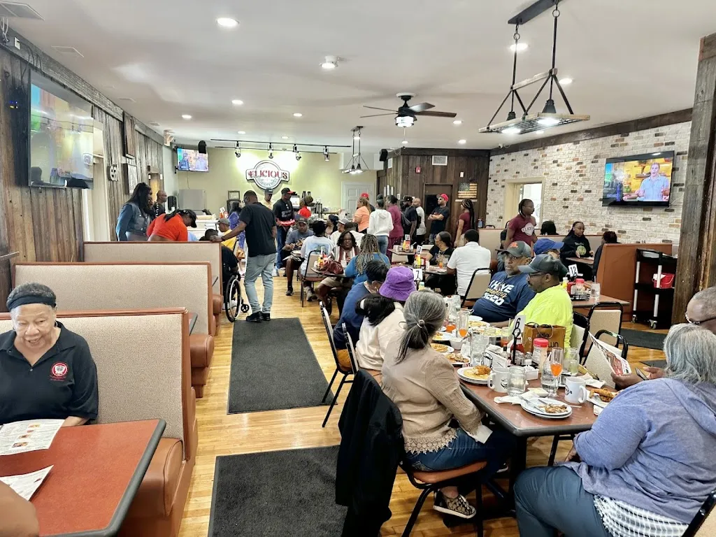 Elicious Southern Style Breakfast and Brunch restaurant in Ferguson, MO