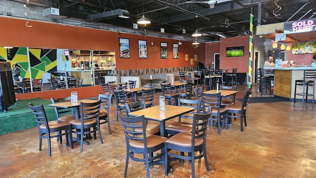 Kingston 10 Restaurant & Bar restaurant in Florissant, MO