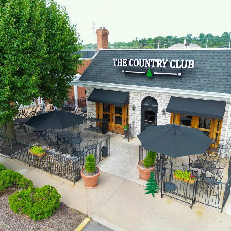 The Country Club Bar and Grill restaurant à Town and Country, MO