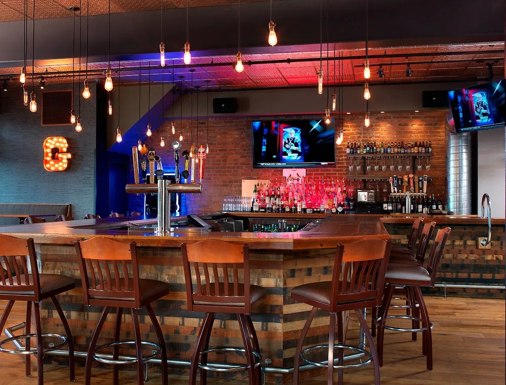 Billy G's Kirkwood restaurant in 131 W Argonne Dr, Kirkwood
