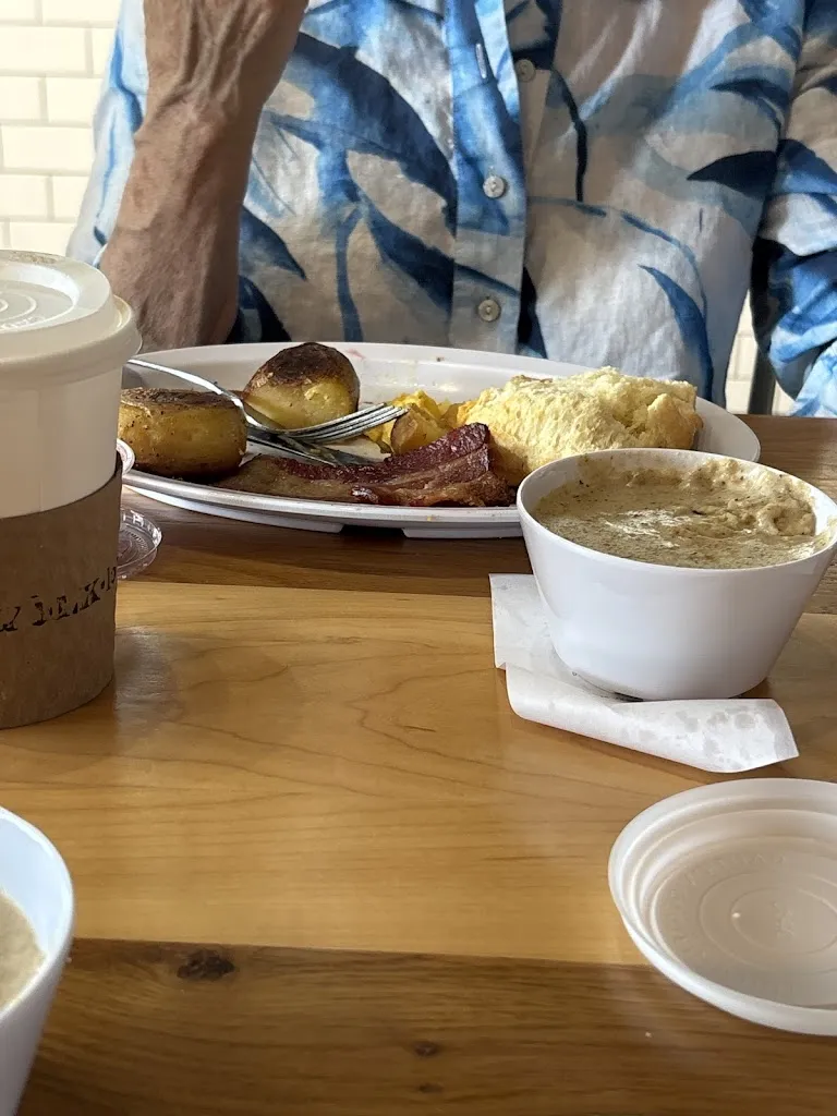 Shelly McDonald_Yolklore_St. Louis, MO_review