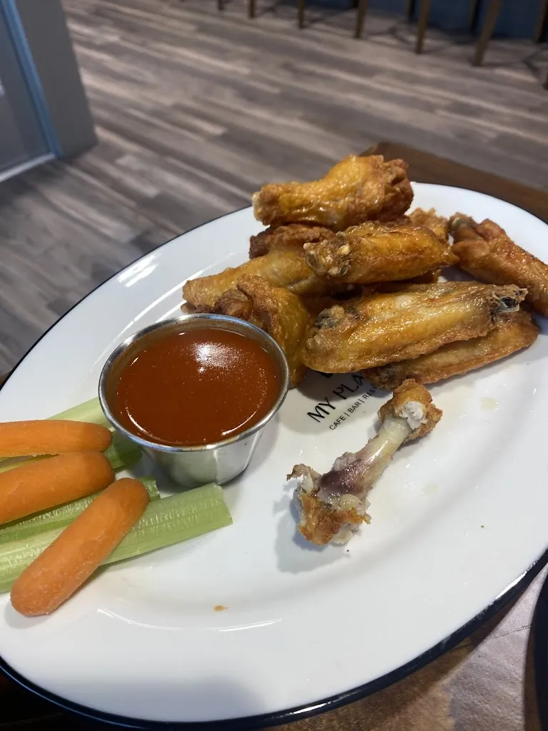 Honey Hilton_My Place_St. Louis, MO_review
