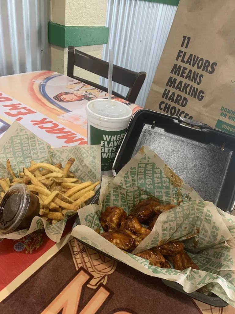 Menu_Wingstop_Normandy, MO_image_old_3