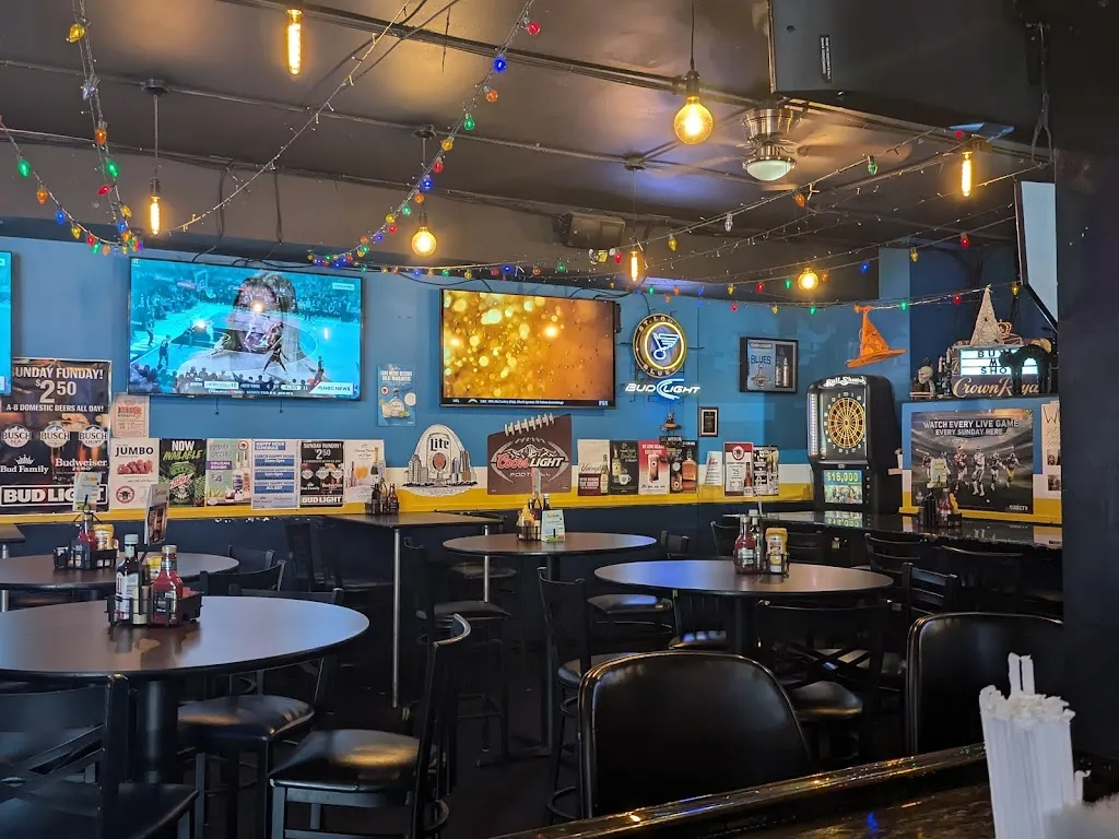 BS Bar & Grill restaurant in St Ann, MO