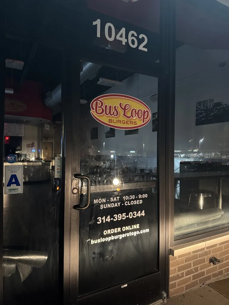 Braxton Powell_Bus Loop Burgers_St Ann, MO_review