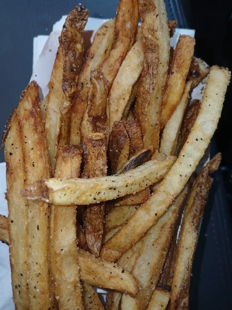 Golden Goddess_Bus Loop Burgers_St Ann, MO_review