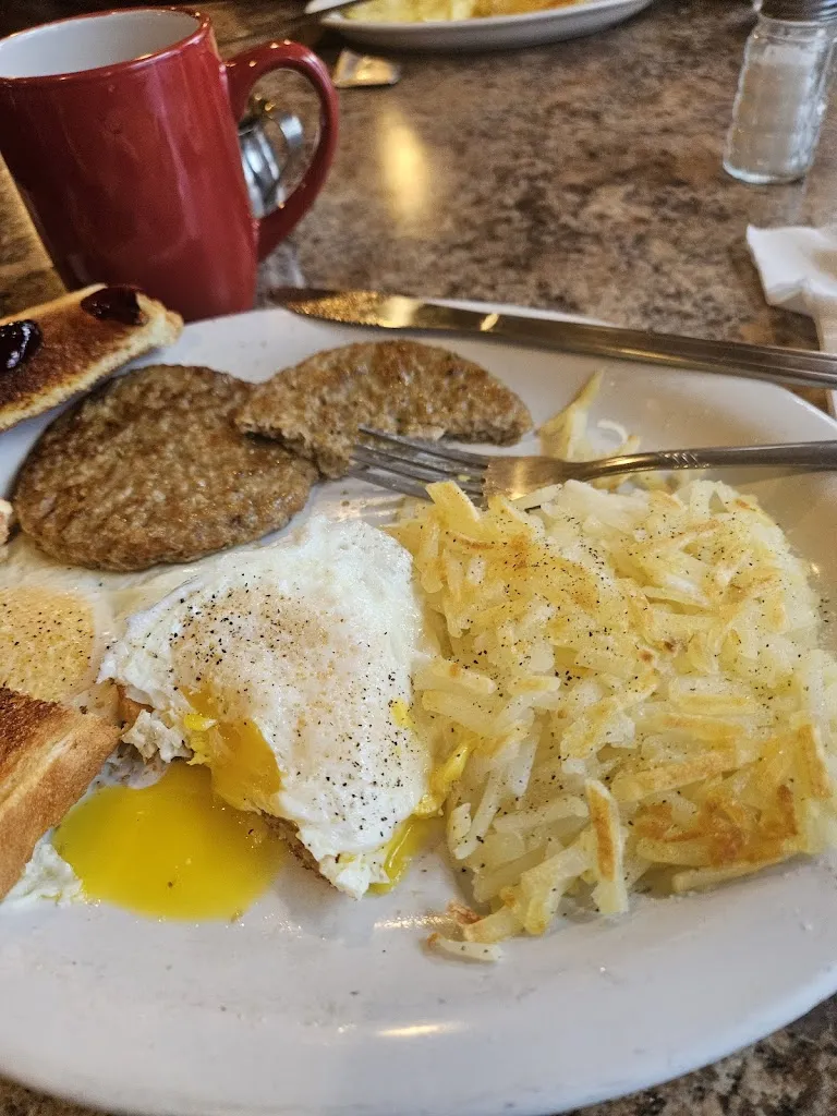 Junction Cafe_Browning, MT_slider_imagen_2