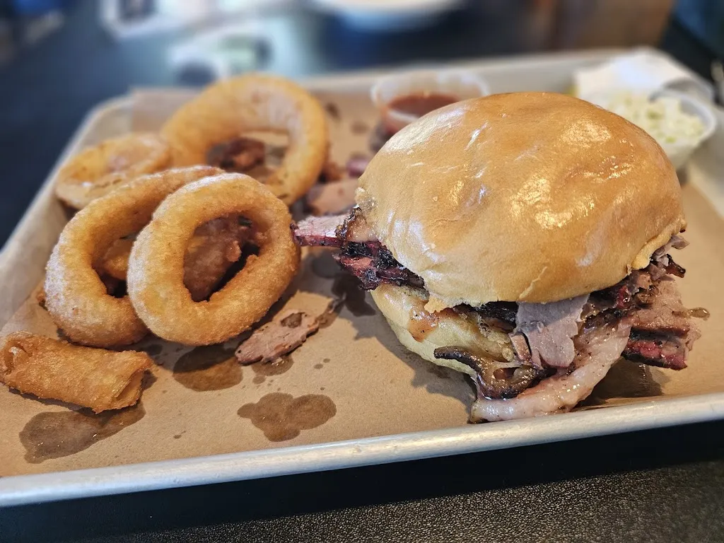 Bollinger's Restaurant and Uncle Dirtys Brew Works_Thurmont, MD_slider_image_3