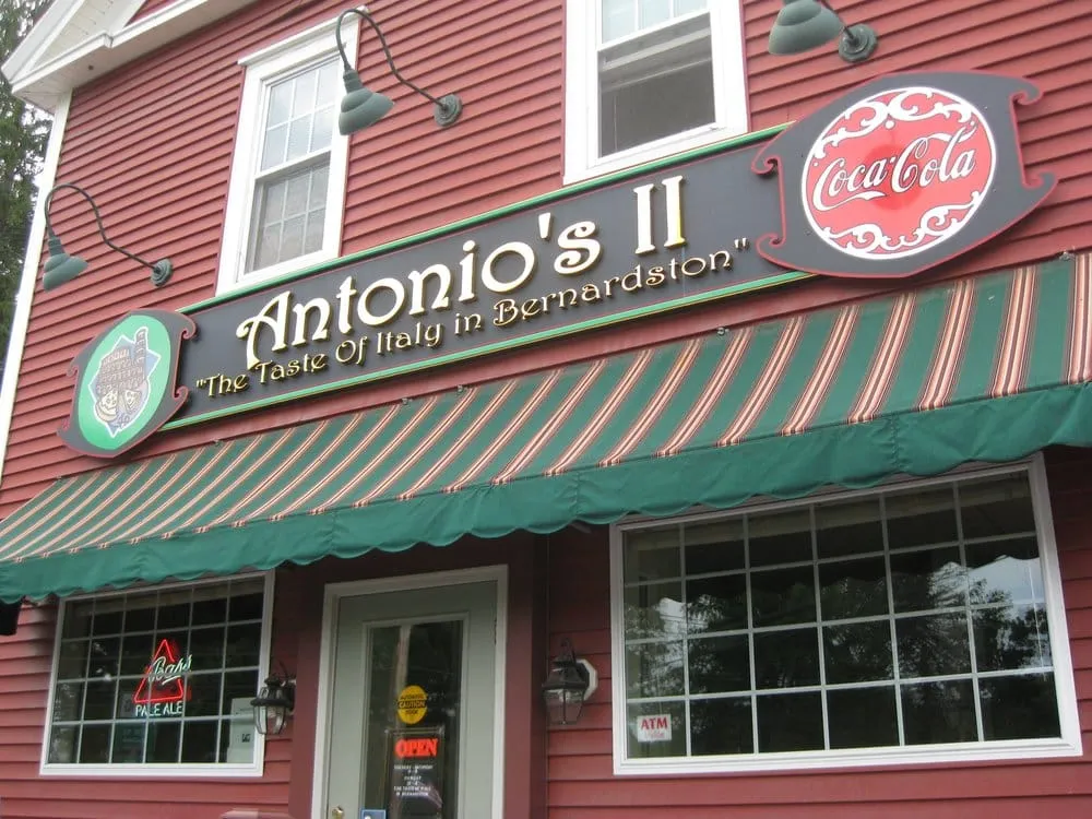 Antonio's II Pizza & Grinders_Bernardston, MA_slider_image_1