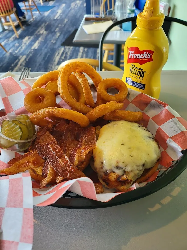 Valley Grille_Mashpee, MA_slider_image_2