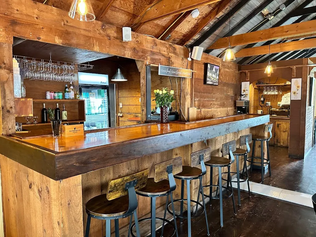 Millan's Restaurant_North Truro, MA_slider_image_1