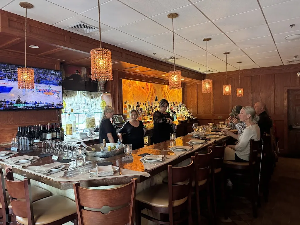 Artichokes Restaurant_Wakefield, MA_slider_image_1