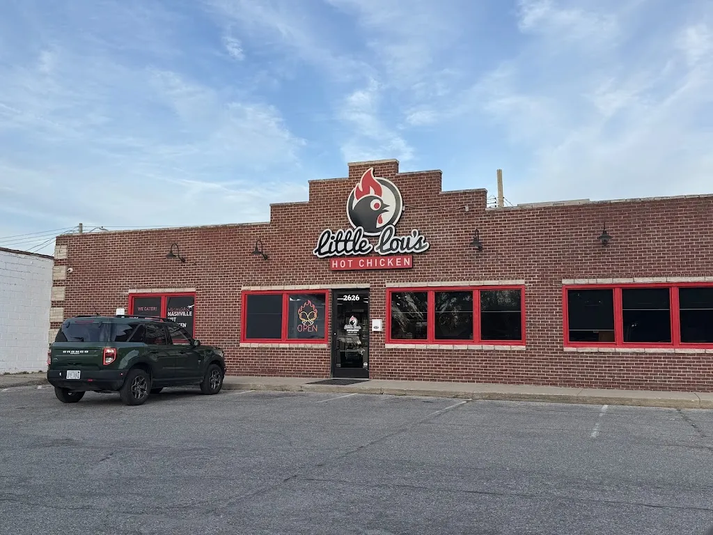 Little Lou's Hot Chicken restaurant in Berkley, MI