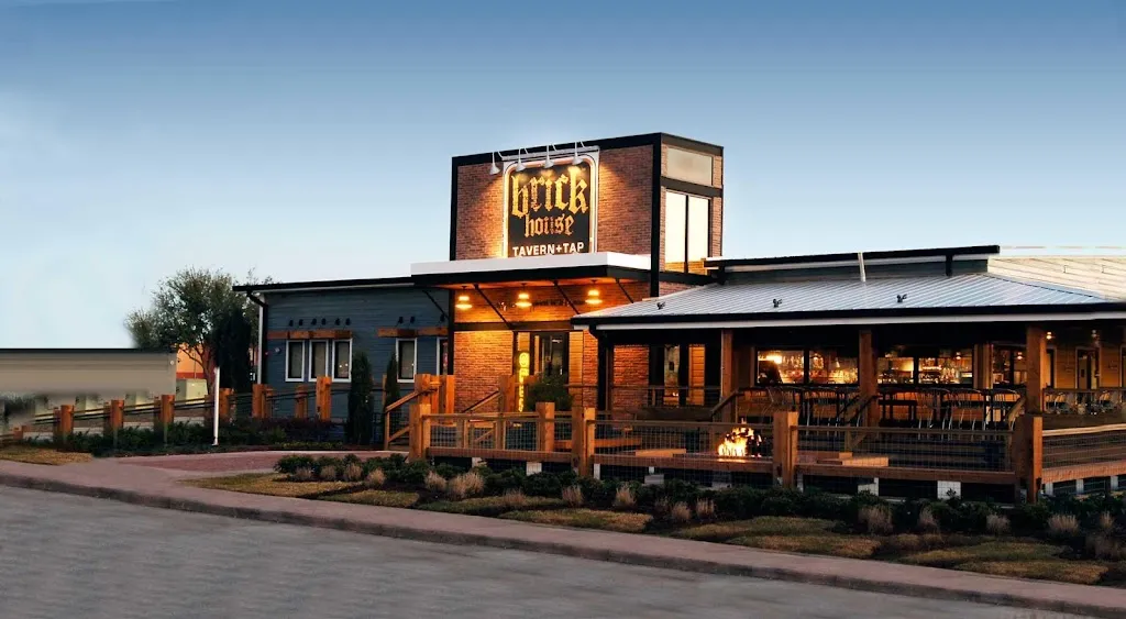 Brick House Tavern + Tap_South Plainfield, NJ_slider_bild_1