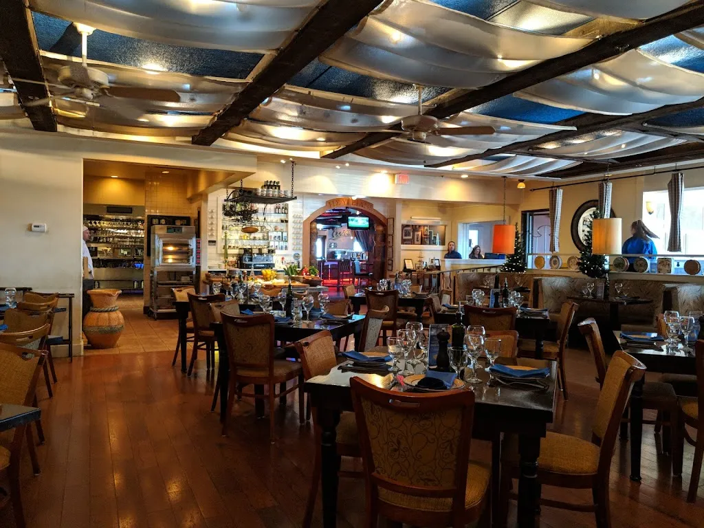 Ernie's ristorante a Clinton Township, MI