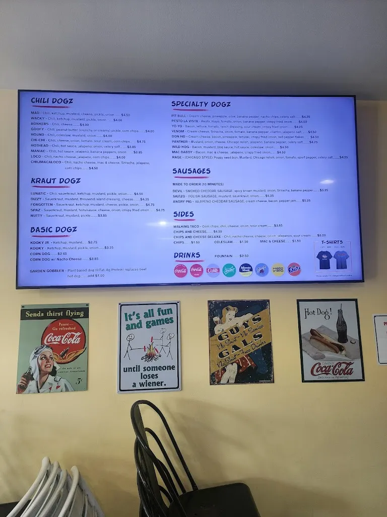 Menu_Mad Dogz_Comstock Park, MI_image_old_3