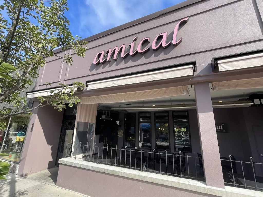 amical restaurant à Traverse City, MI