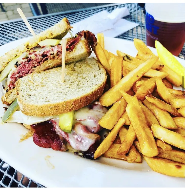 Shawn’s Hungry_Shakey Jakes_Stanhope, NJ_review