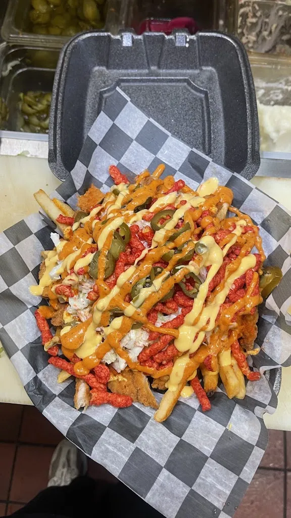 Taza Grill_Southfield, MI_slider_image_3