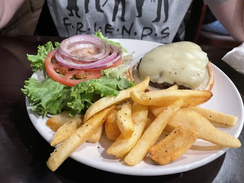 Mike C_Rio Grande Grill and Tap Room_Ruidoso, NM_avis