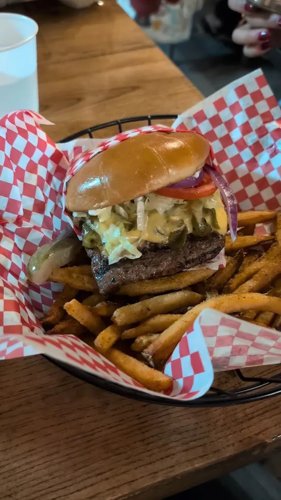 Hall Of Flame Burgers_Ruidoso, NM_slider_image_2