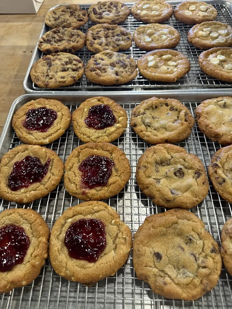 Cedar Creek Mrkt. Sandwiches soup homemade cookies gifts_Ruidoso, NM_slider_image_3